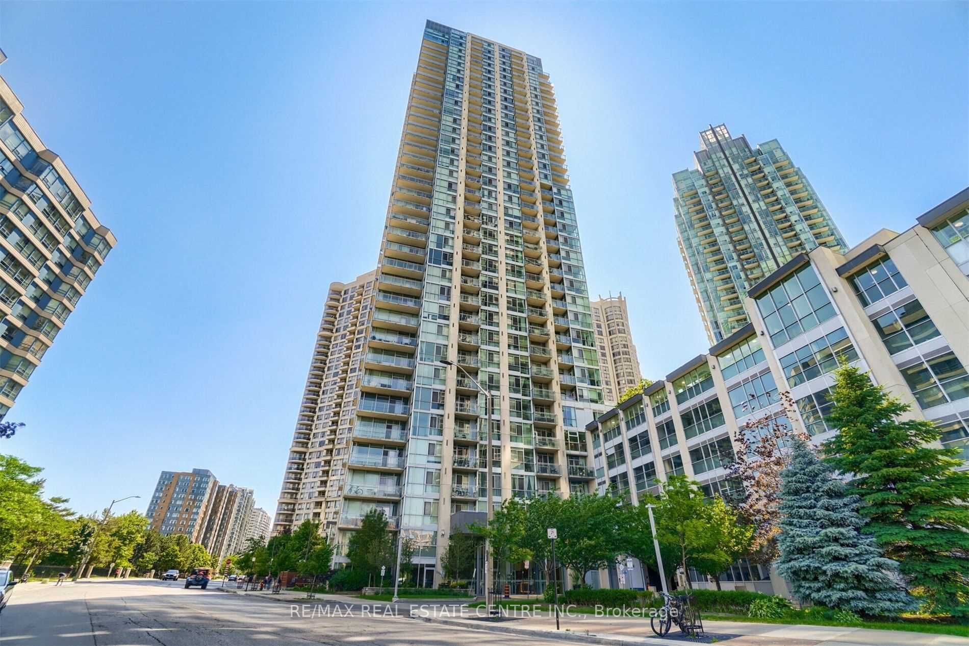 1 Bed Condo, 225 Webb Dr, Mississauga