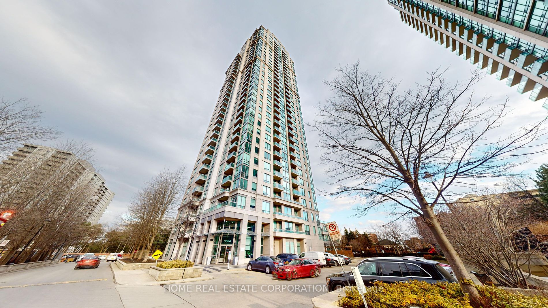 2 Bed Condo, 3504 Hurontario St, Mississauga